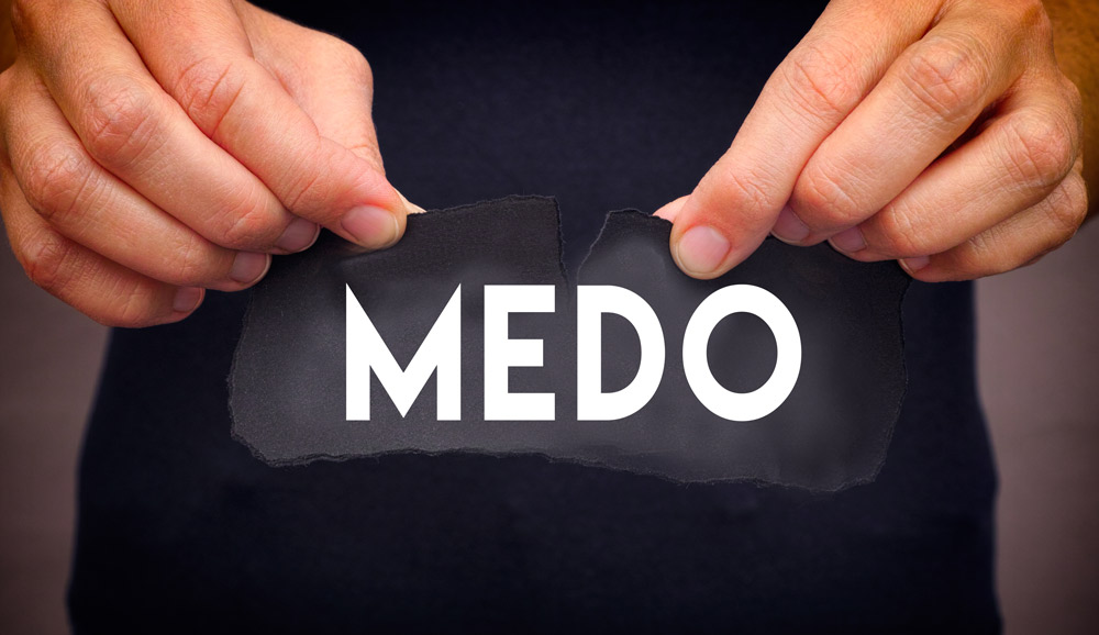 Quando o medo vira uma doença? Entenda o trajeto da ansiedade ao pânico