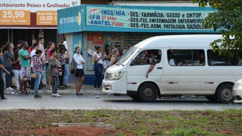 Força-tarefa vai reprimir transporte clandestino