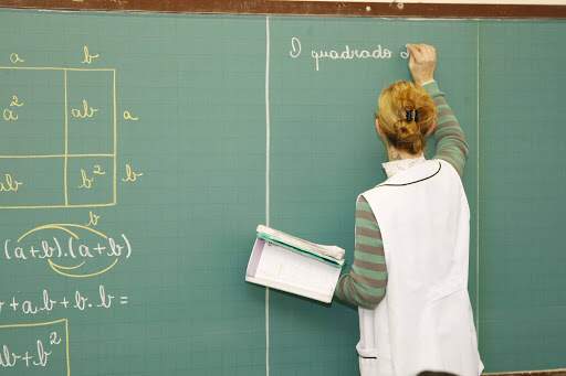 Projeto oferece atendimento gratuito de psicólogos e psicoterapeutas para educadores na pandemia