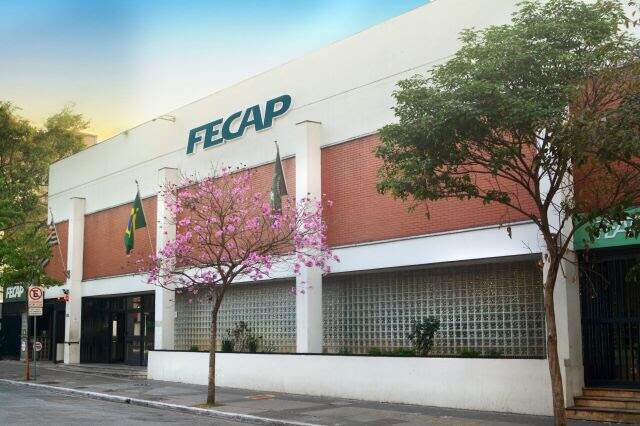 FECAP oferece bolsas de estudo para estudantes de baixa renda